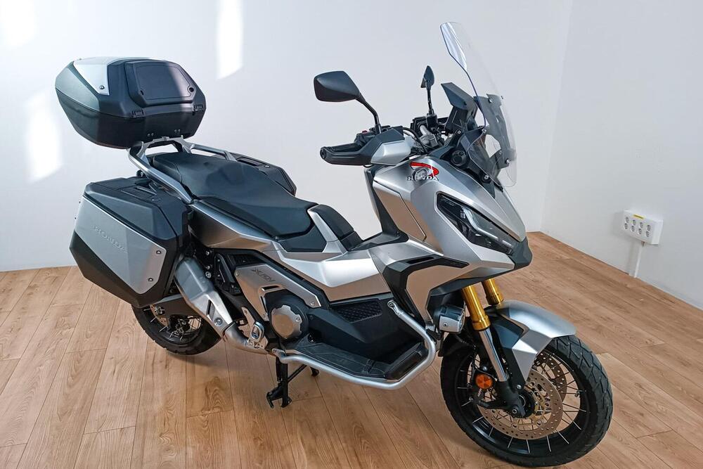 Honda X-ADV 750 (2017) (2)