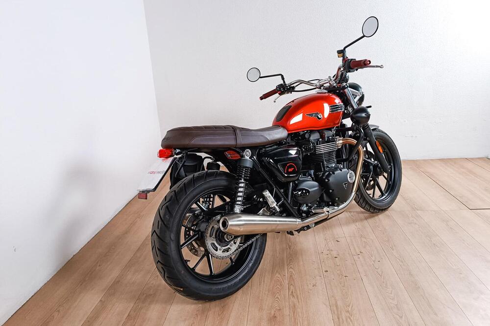 Triumph Street Twin 900 (2017 - 18) (3)