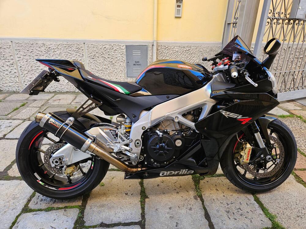 Aprilia RSV4 R (2009 - 12)