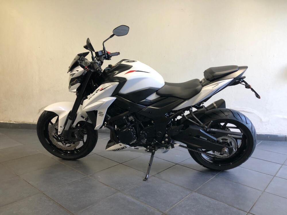 Suzuki GSX S 750 Yugen (2018 - 20) (2)