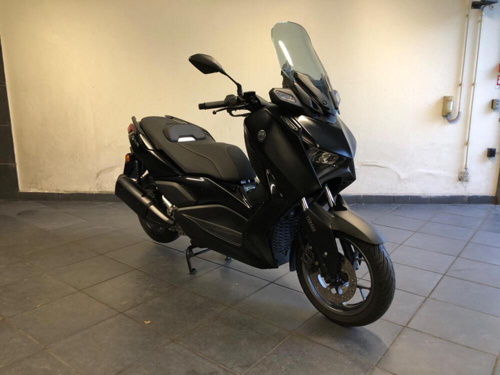 Yamaha X-Max 300 Tech Max (2021 - 24) (2)