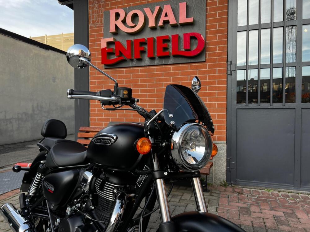 Royal Enfield Meteor 350 Stellar (2021 - 24) (4)