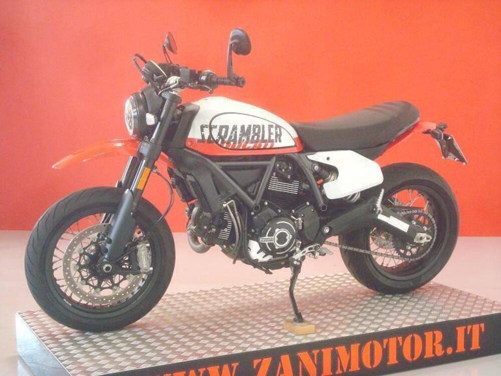 Ducati Scrambler 800 Urban Motard (2022) (4)