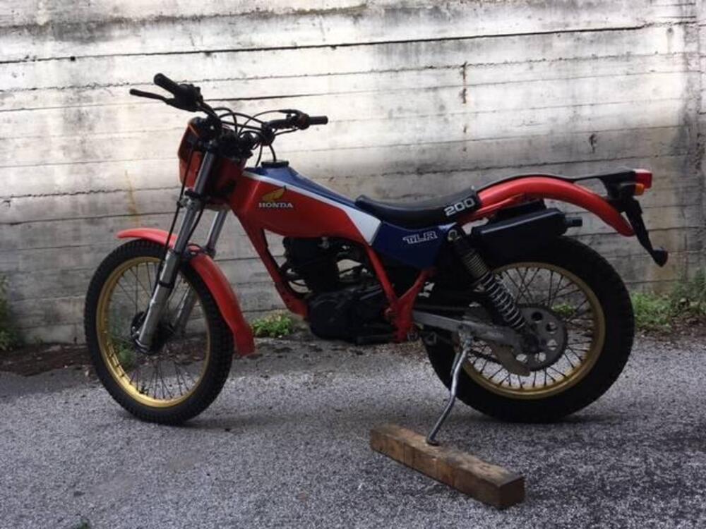 Honda tlr 200