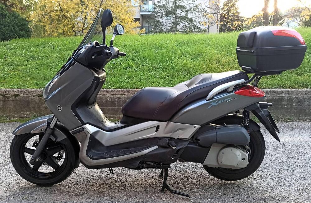 Yamaha X-Max 250 (2007 - 09) (4)