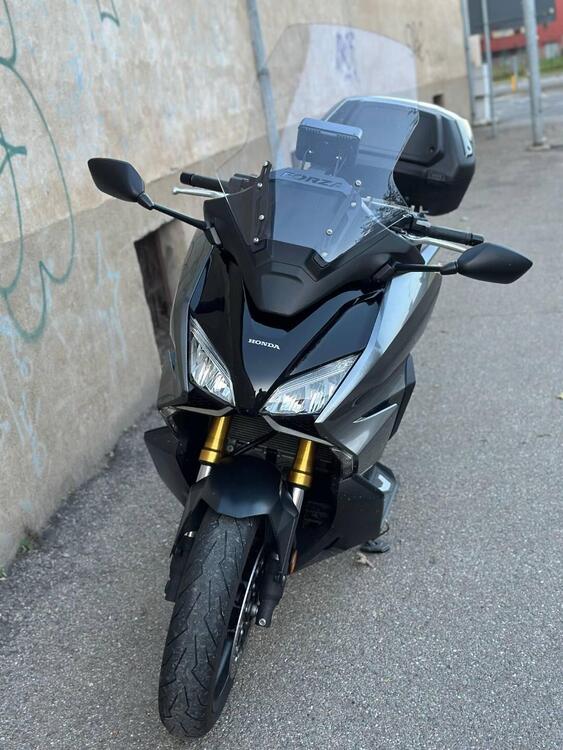 Honda Forza 750 DCT Urban (2021 - 24) (3)