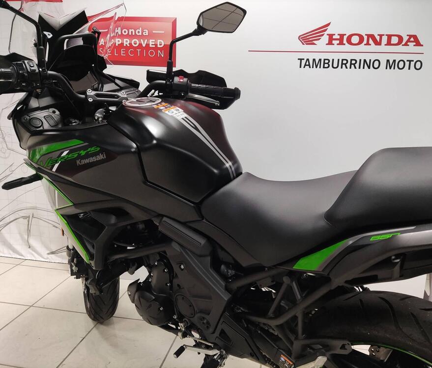 Kawasaki Versys 650 (2021 - 25) (3)