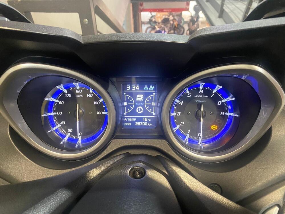 Yamaha T-Max 530 DX (2017 - 19) (3)