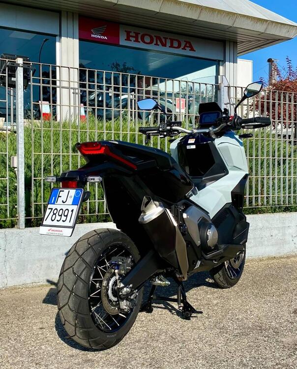 Honda X-ADV 750 DCT (2021 - 24) (4)