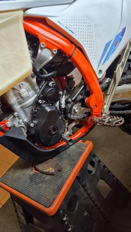 KTM EXC 250 F Six Days (2024) (3)