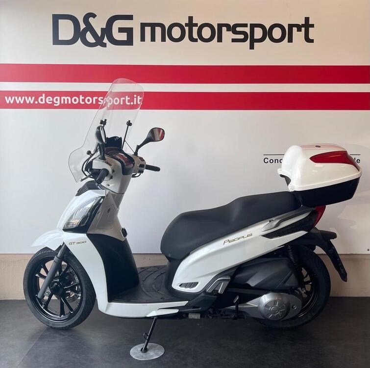 Kymco People 300i GT ABS (2010 - 17) (4)