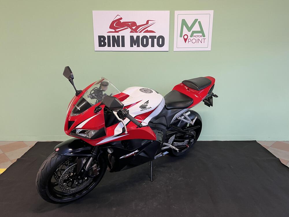 Honda CBR 600 RR C-ABS (2009 - 12) (4)