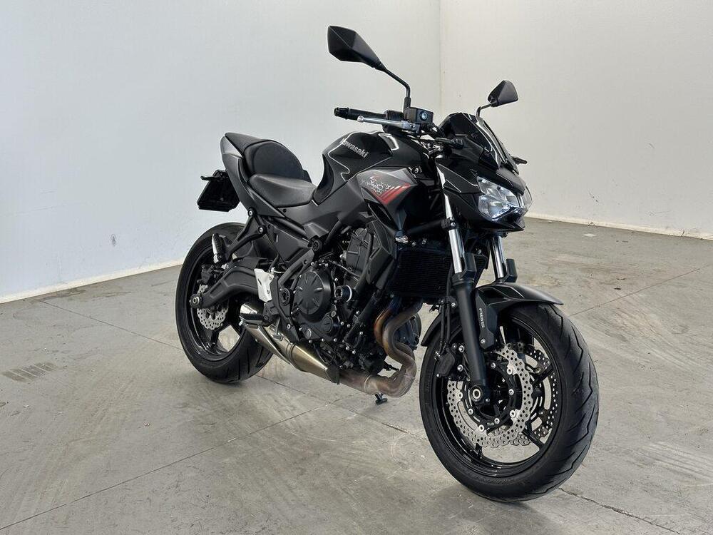 Kawasaki Z 650 (2021 - 22) (5)