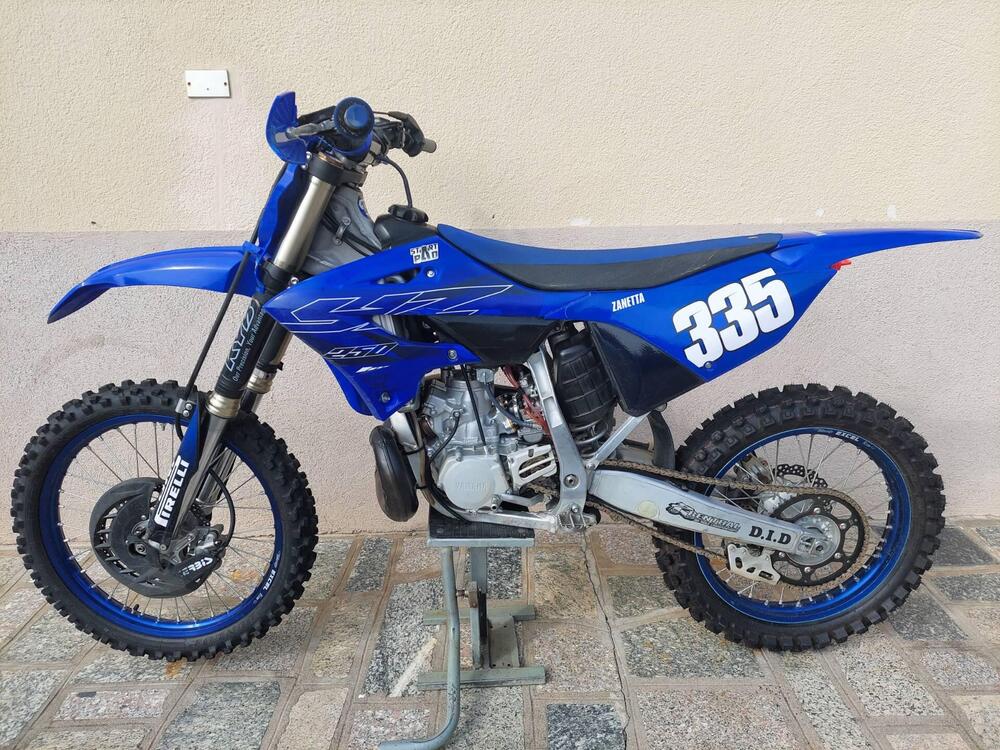 Yamaha YZ 250 (2022) (2)