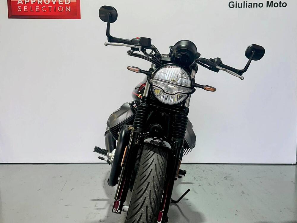 Moto Guzzi V7 850 Stone Special Abs (2021) (2)