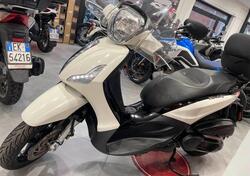 Piaggio Beverly 350 Tourer (2020) usata