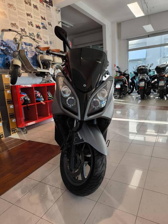 Kymco Downtown 300i ABS (2009 - 17) (2)