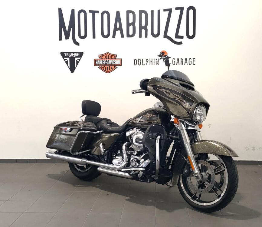 Harley-Davidson 1690 Street Glide Special (2014 - 16) - FLHX (3)