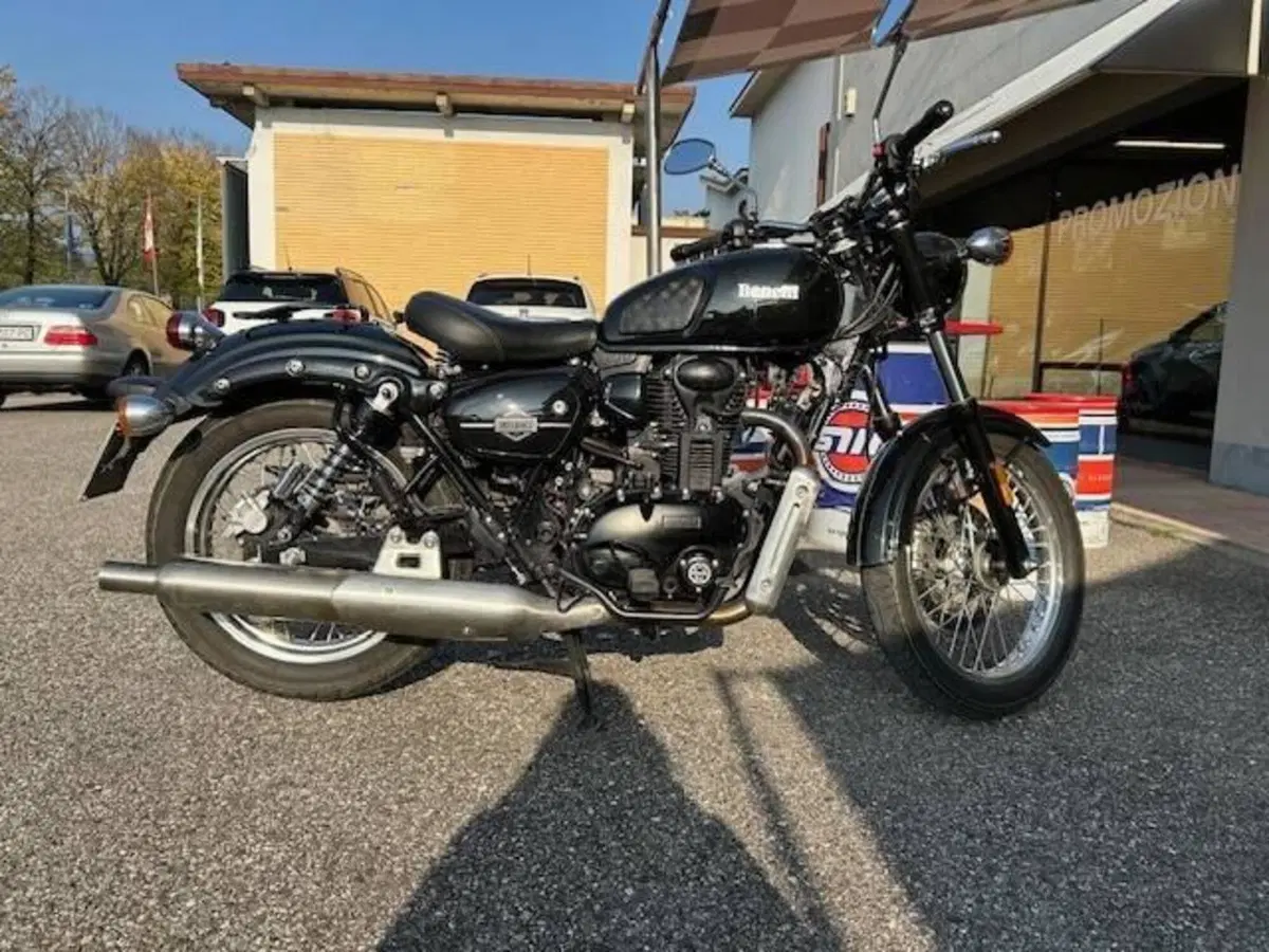 Benelli Imperiale 400 (2021 - 25)