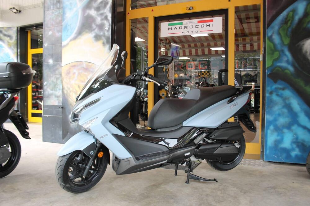 Kymco X-Town 300i (2021 - 24) (2)