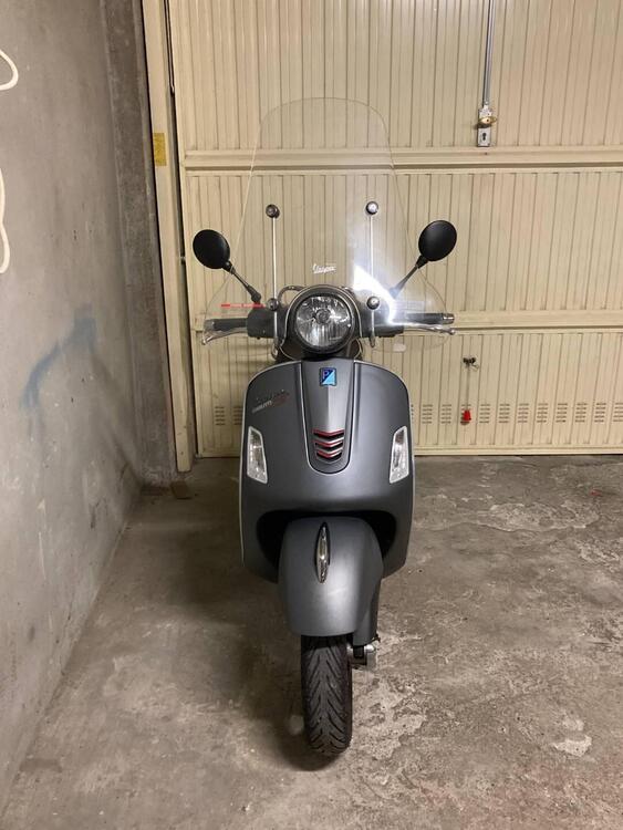 Vespa GTS 300 Super Sport ABS (2010 - 16) (4)