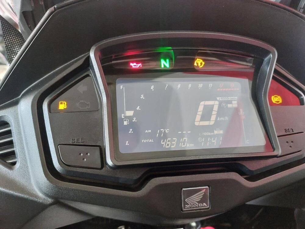 Honda Crossrunner (2017 - 20) (4)