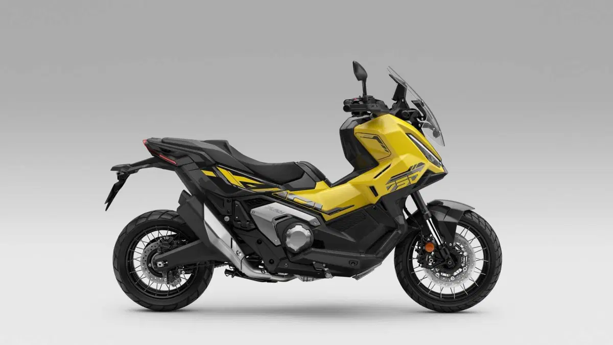 Honda X-ADV 750 X-ADV 750 Travel (2025 - 26) (5)