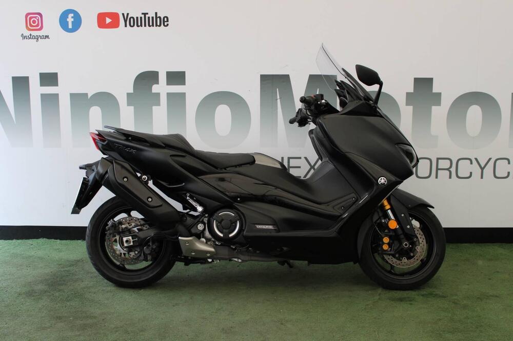 Yamaha T-Max 560 Tech Max (2020)