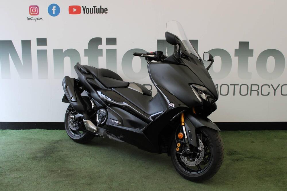 Yamaha T-Max 560 Tech Max (2020) (2)