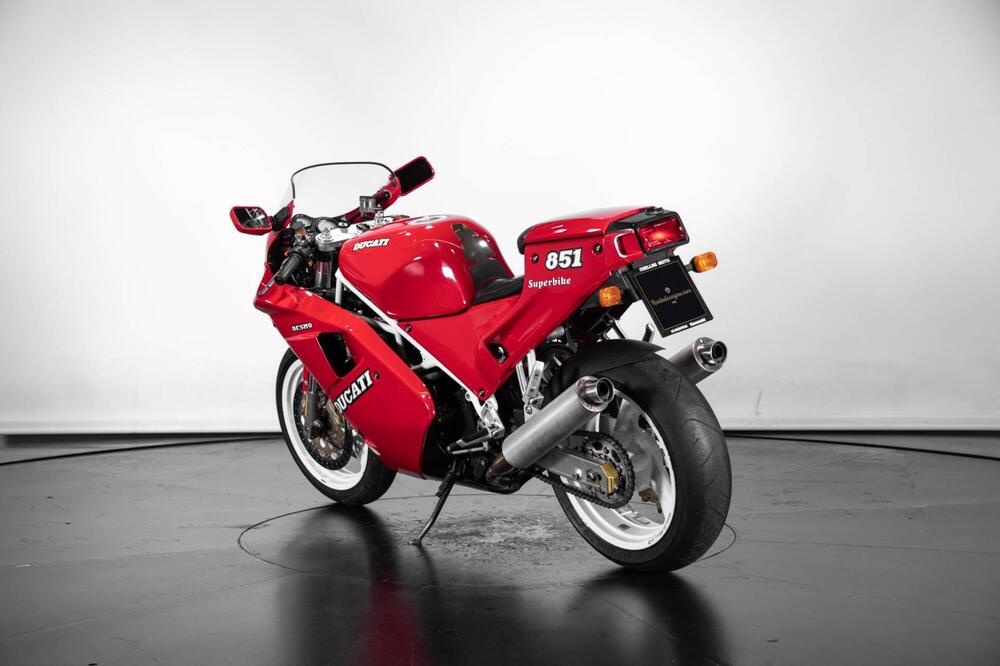 Ducati 851 