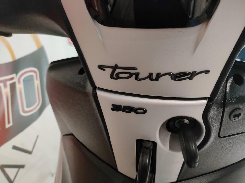 Piaggio Beverly 350 Tourer (2020) (5)