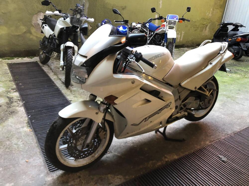 Honda VFR 750 F (1990 - 93) (3)