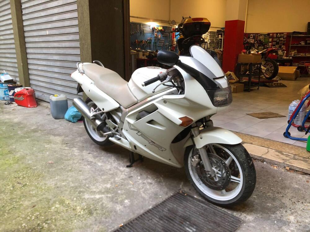 Honda VFR 750 F (1990 - 93) (4)