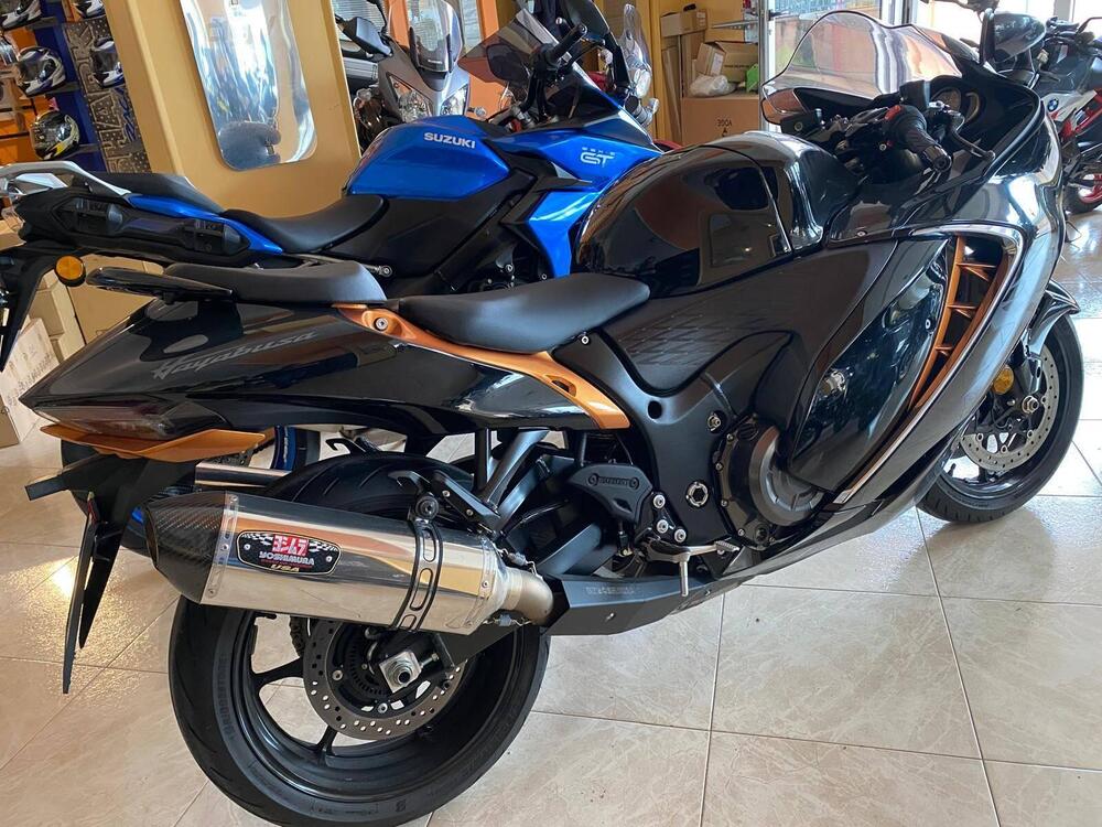 Suzuki GSX 1300 R Hayabusa (2021 - 24) (2)