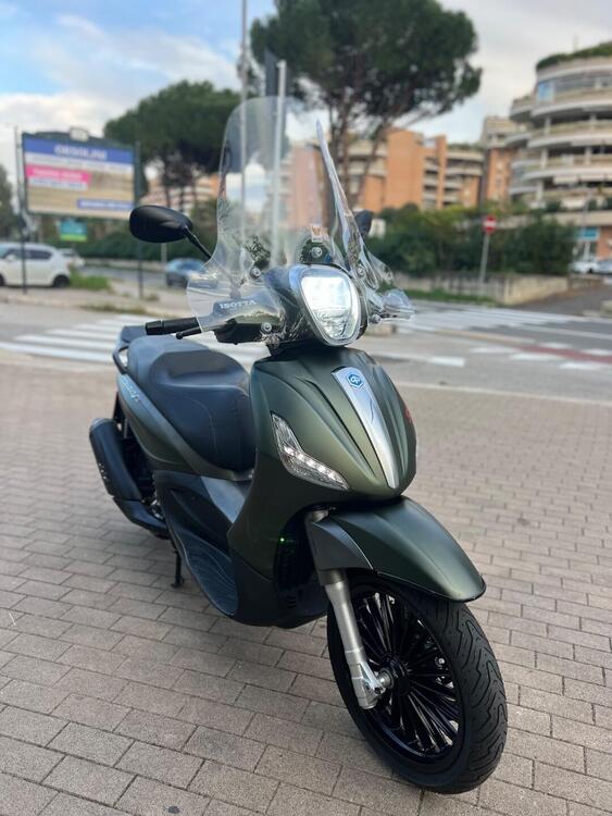 Piaggio Beverly 300 S i.e. ABS-ASR (2016 - 20) (4)