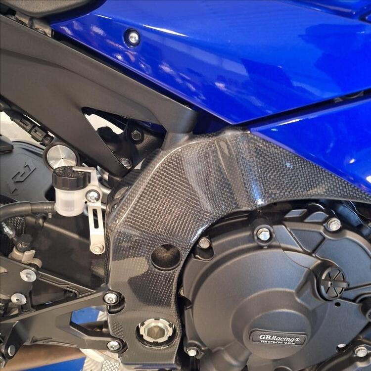 Yamaha YZF R1M (2020 - 24) (4)