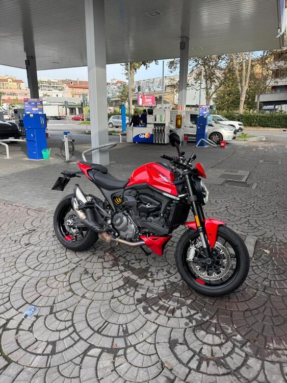 Ducati Monster 937 + (2021 - 24) (2)