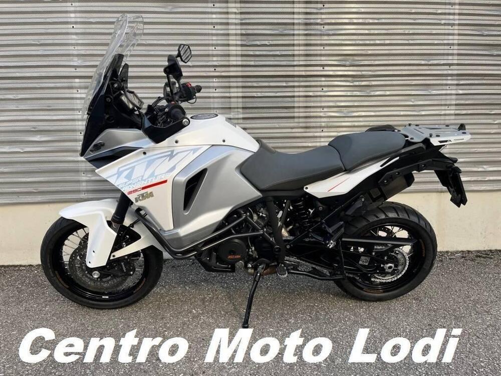 KTM 1290 Super Adventure T (2017) (3)