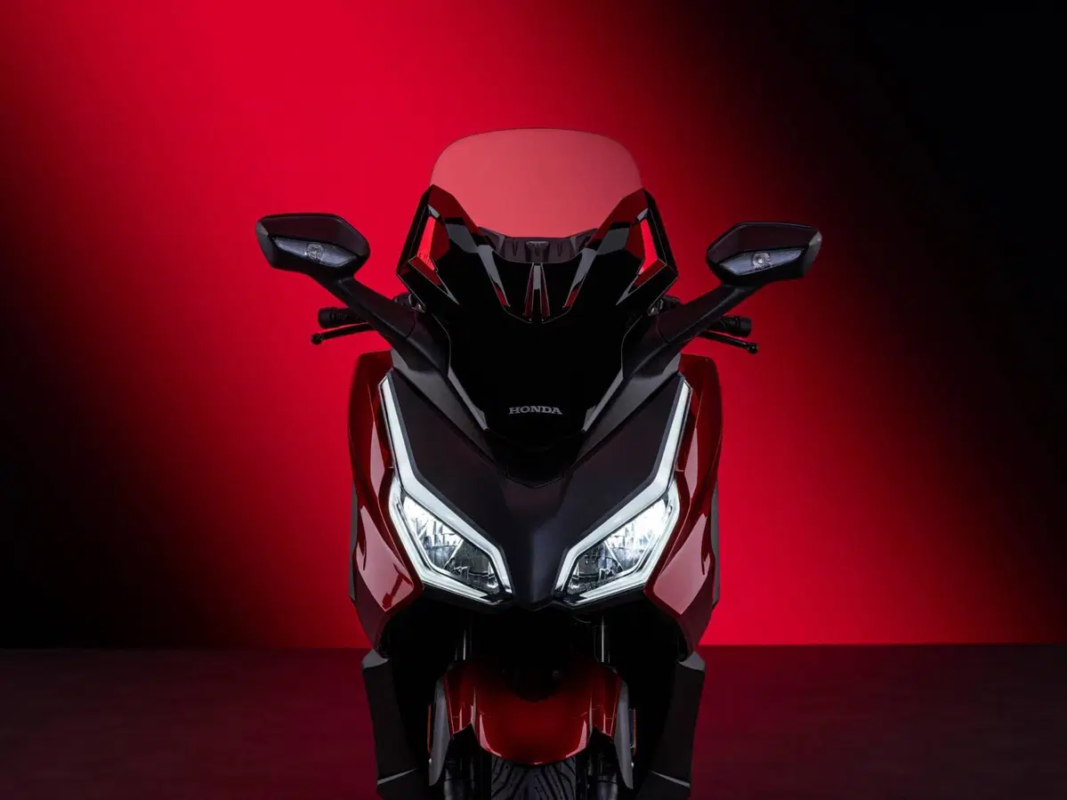 Honda Forza 350 (2025 - 26) (11)