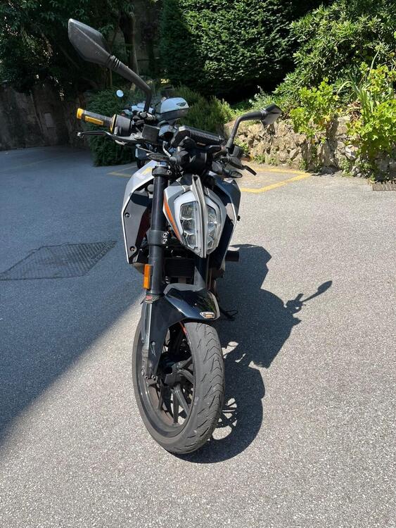 KTM 125 Duke (2021 - 23) (3)