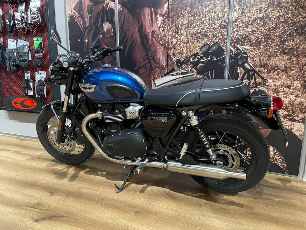 Triumph Bonneville T100 Chrome Edition (2023) (4)