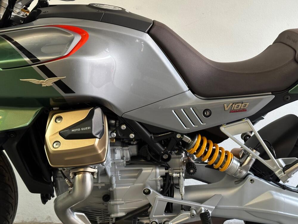 Moto Guzzi V100 Mandello S (2023 - 24) (3)