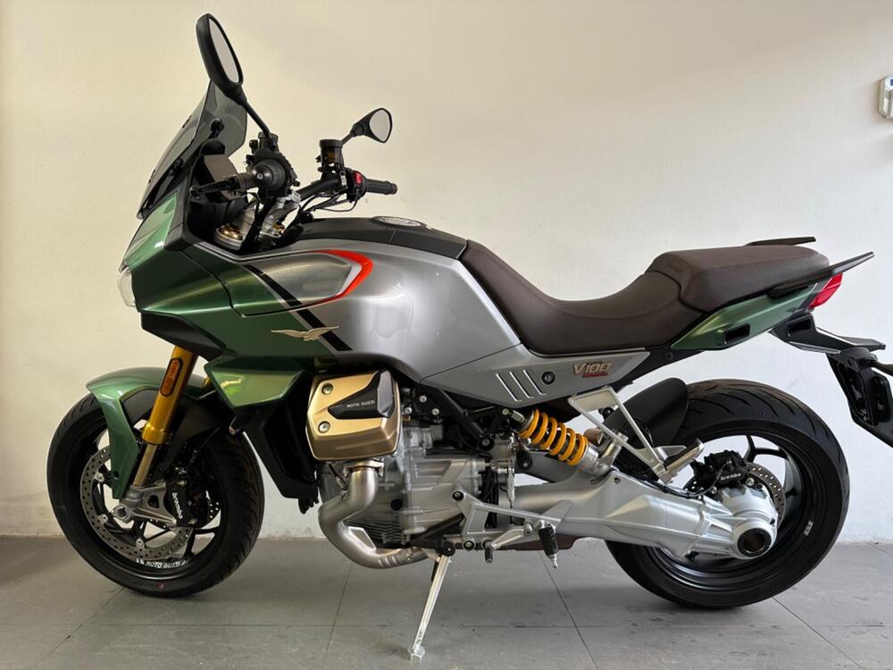 Moto Guzzi V100 Mandello S (2023 - 24) (2)