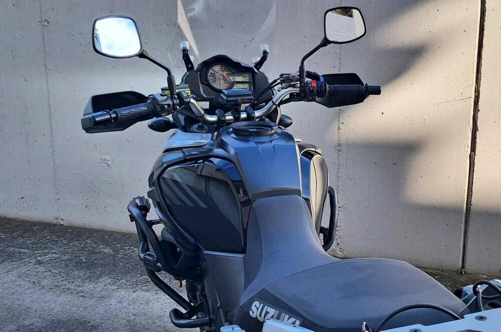 Suzuki V-Strom 1000XT (2017 - 20) (2)