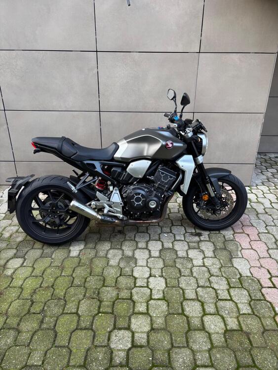 Honda CB 1000 R + Neo Sport Cafè (2019 - 20) (2)