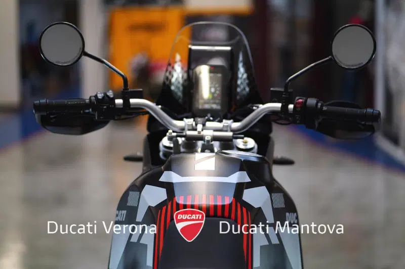 Ducati DesertX (2022 - 25) (17)