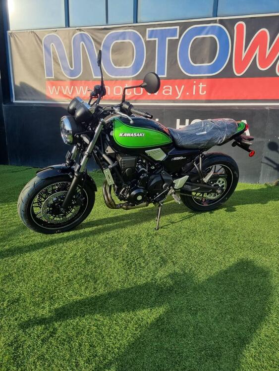 Kawasaki Z 650 RS (2022 - 25)