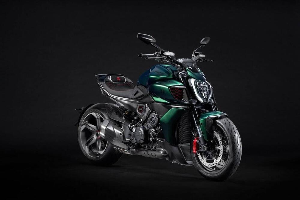 Ducati Diavel for Bentley (2024)