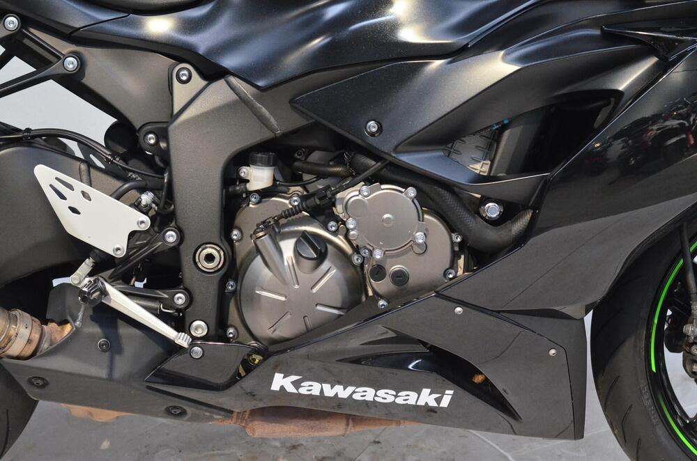 Kawasaki Ninja 636 ZX-6R (2019 - 20) (3)