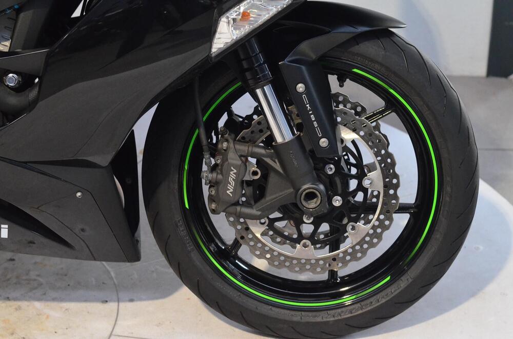 Kawasaki Ninja 636 ZX-6R (2019 - 20) (4)